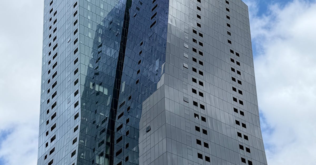 Exploring Accessible Toilet Facilities in Indian Restaurants