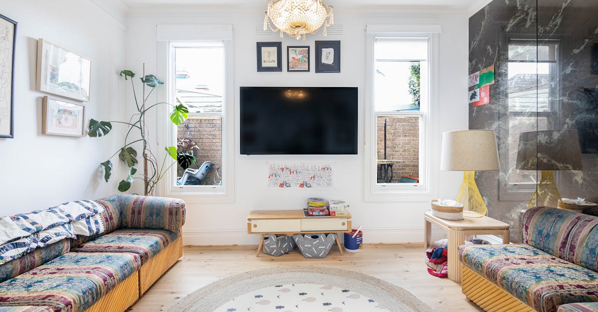 Exploring Colour Schemes Inspired by Indian Culture in Melbourne Eateries